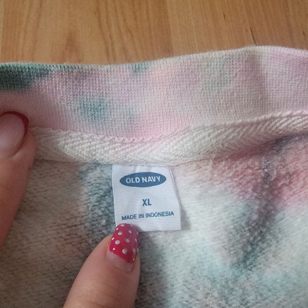 Women's Old Navy Athletic Cropped Sweatshirt Size XL - Picture 3 of 4